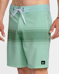 Quiksilver - Men's Surfsilk Street Trunks
