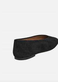 Flattered - Women's Belinda Suede Flats