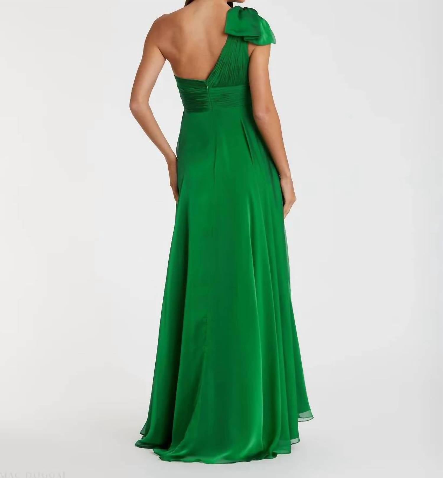 Mac Duggal - One Shoulder Sleeveless Gown