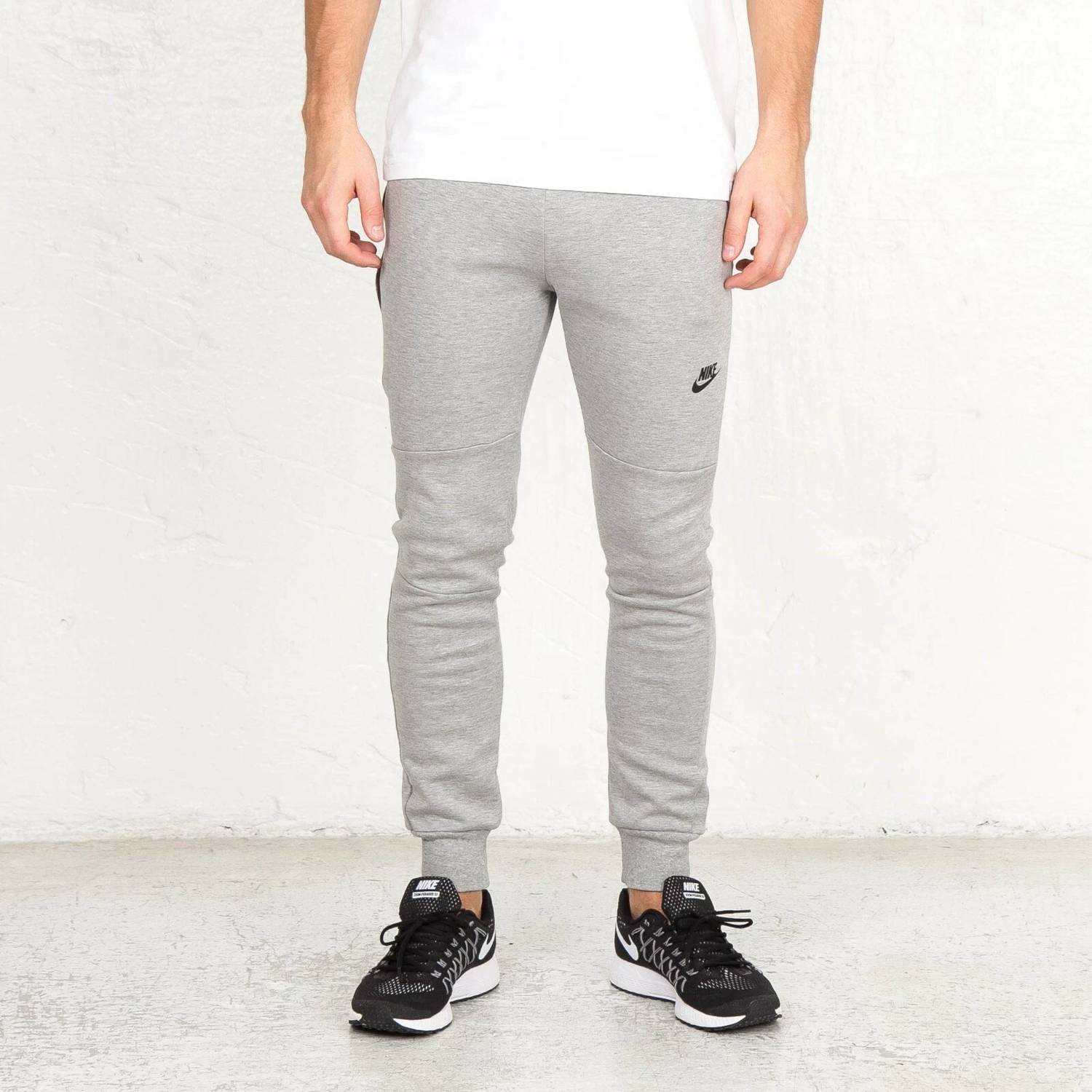 Nike - Tech Fleece Pants