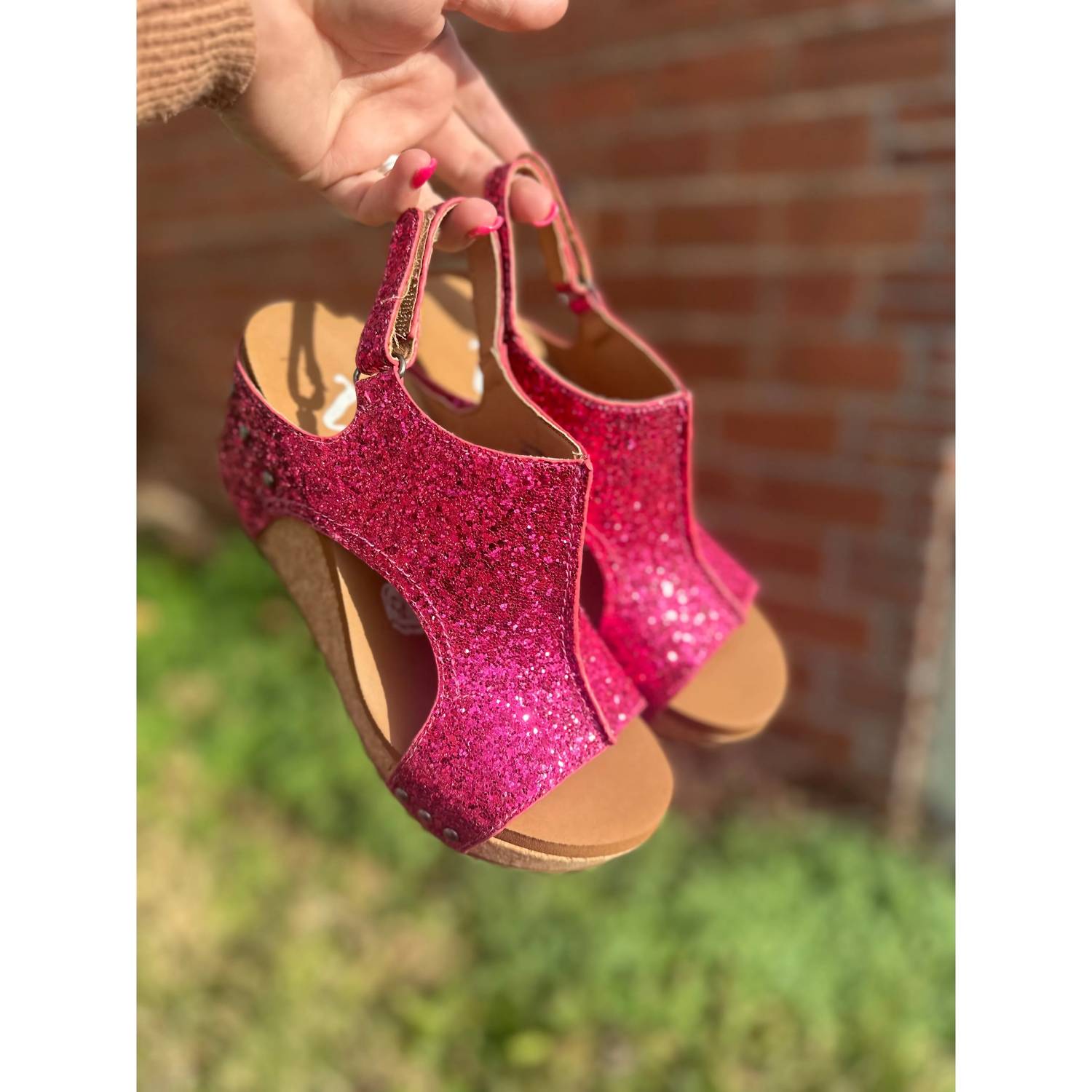 Very G - Women's Culver Wedge Sandals