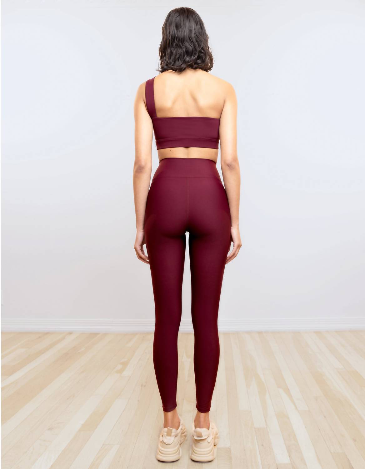 Heroine Sport - O-bra One-shoulder Sports Bra