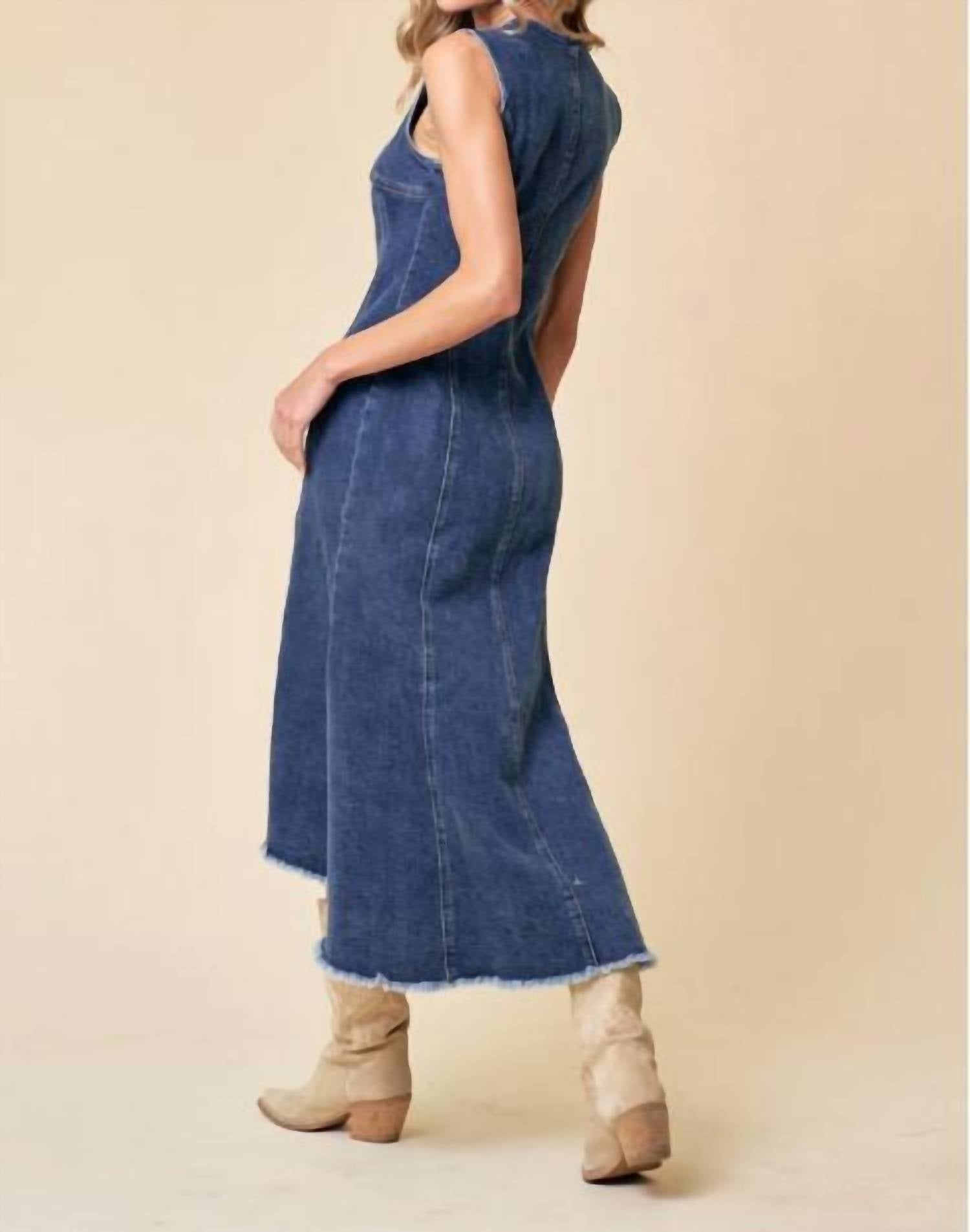 Wisteria Lane - Ember Flare Midi Dress