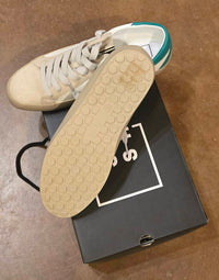 Shu Shop - Women's Mia Sneaker