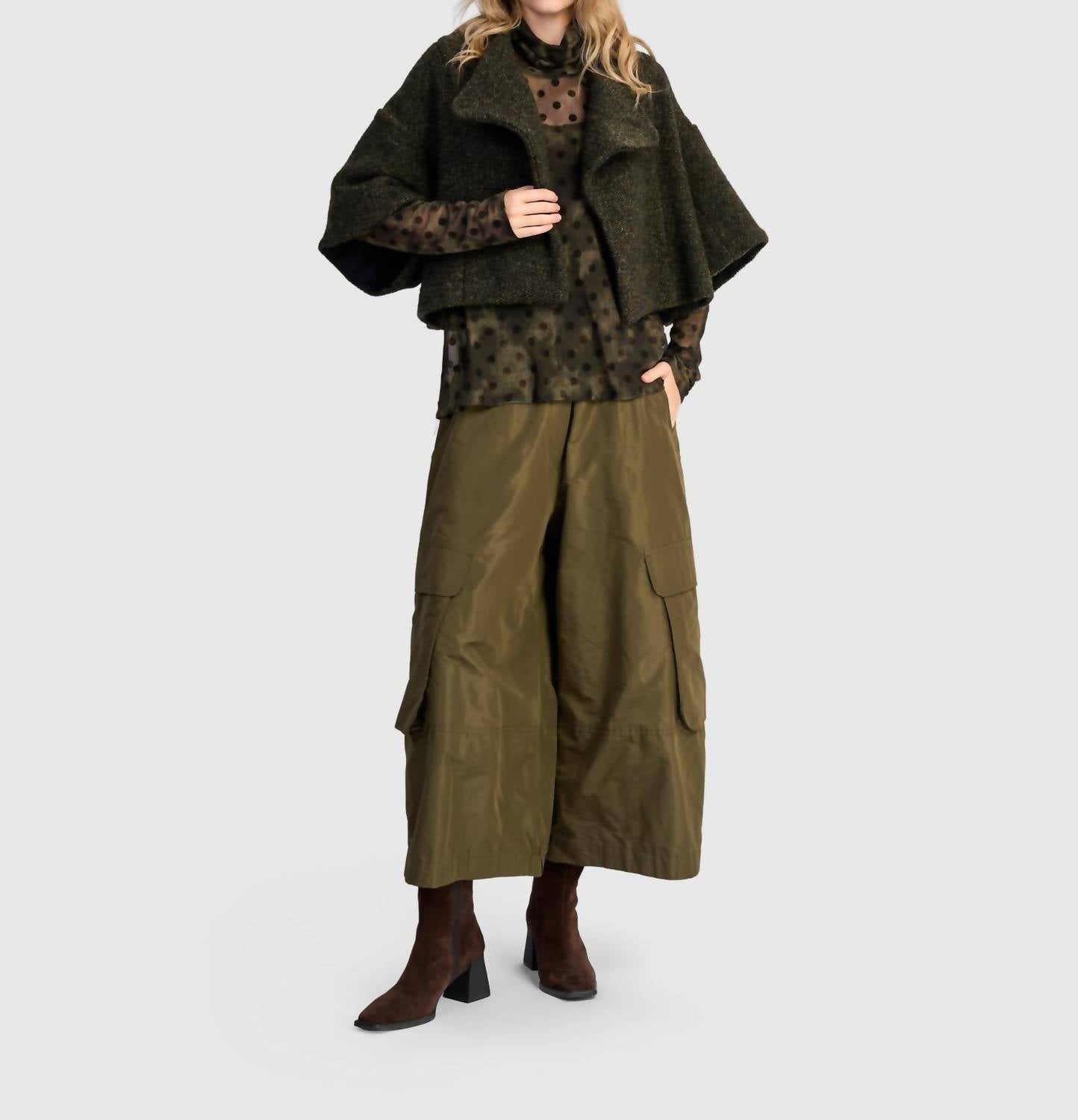 Alembika - Urban Capulet Crop Jacket