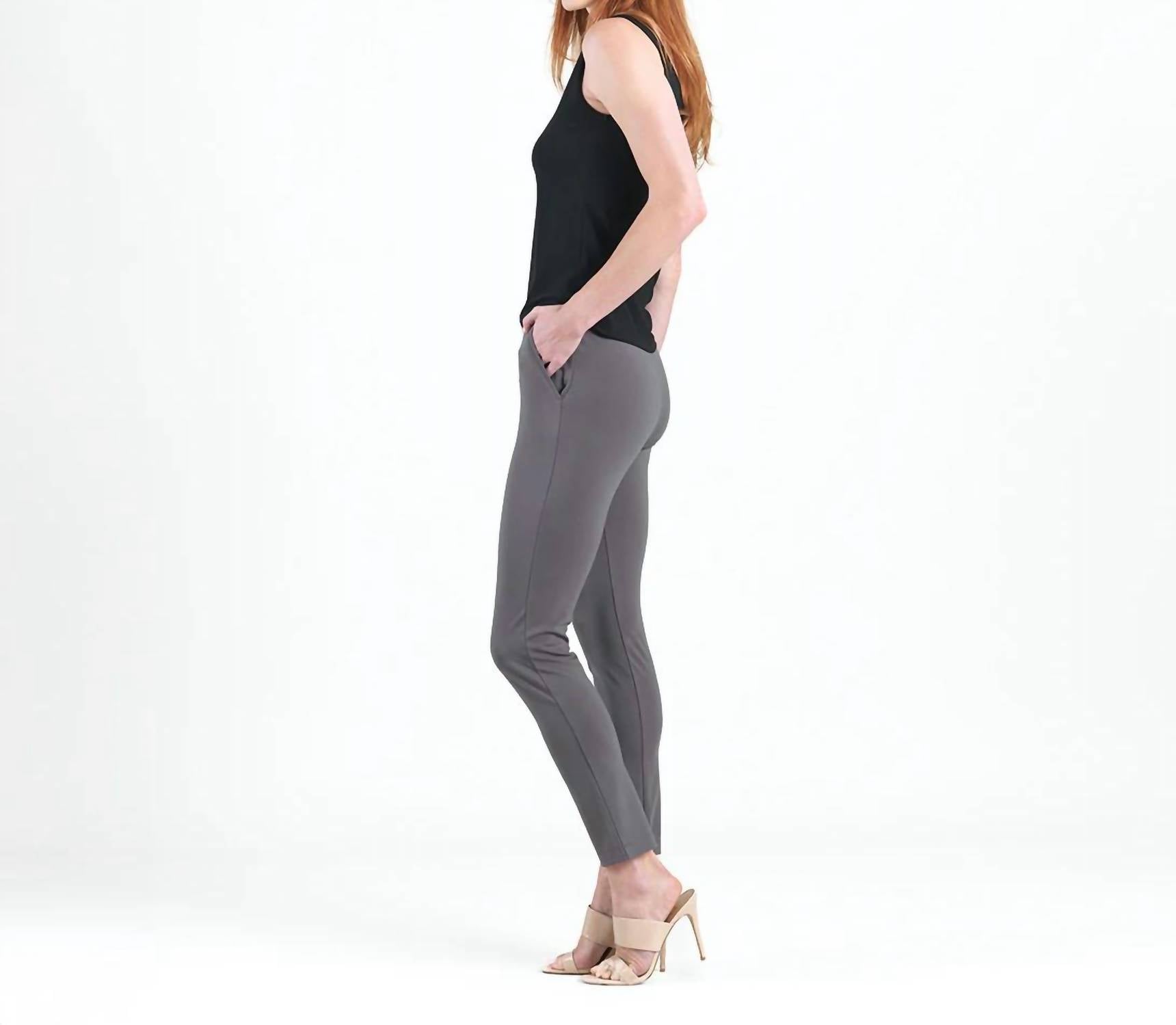 Clara Sunwoo - V To Round Knit Tank top