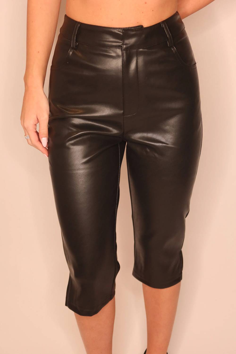 Et Clet - Nicolette Leather Capri Pants