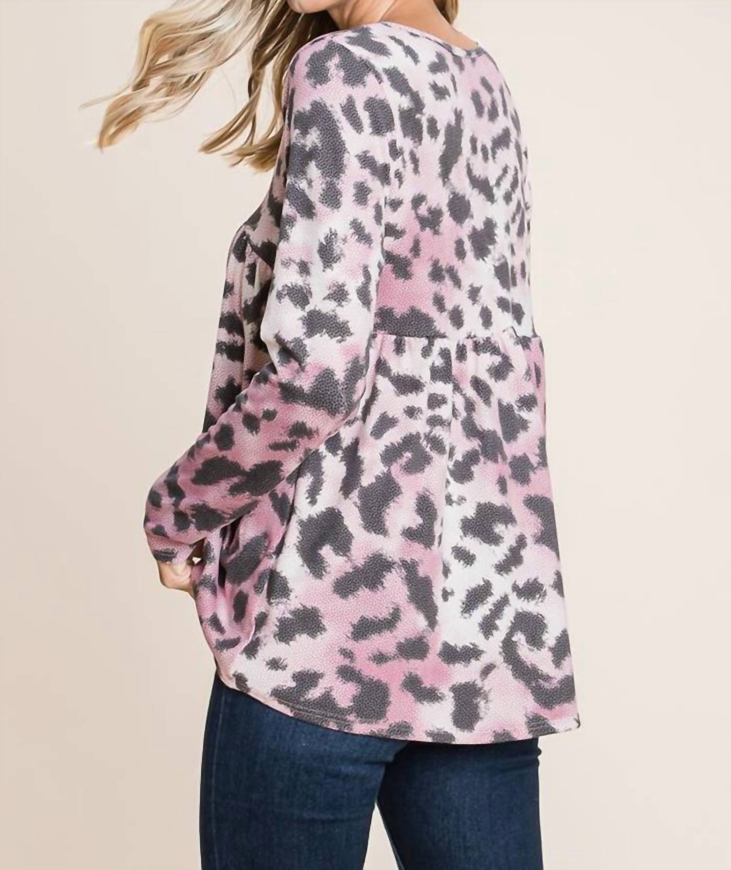 Viamor - Magenta Black Hexa Pattern Animal Print Top