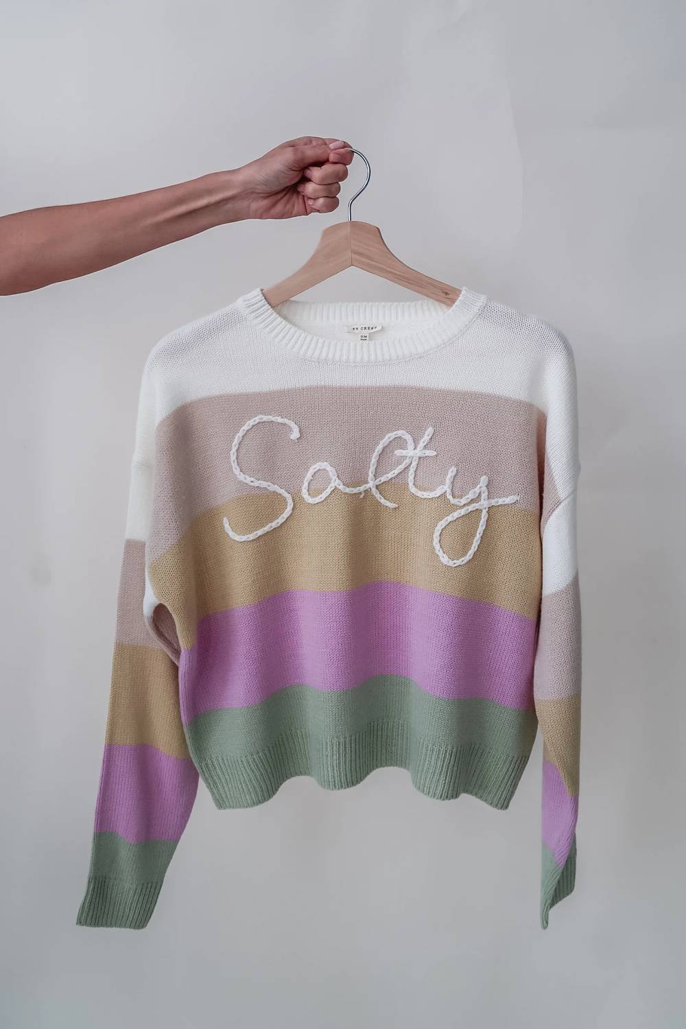 Urban Daizy - Salty Embroidered Sweater