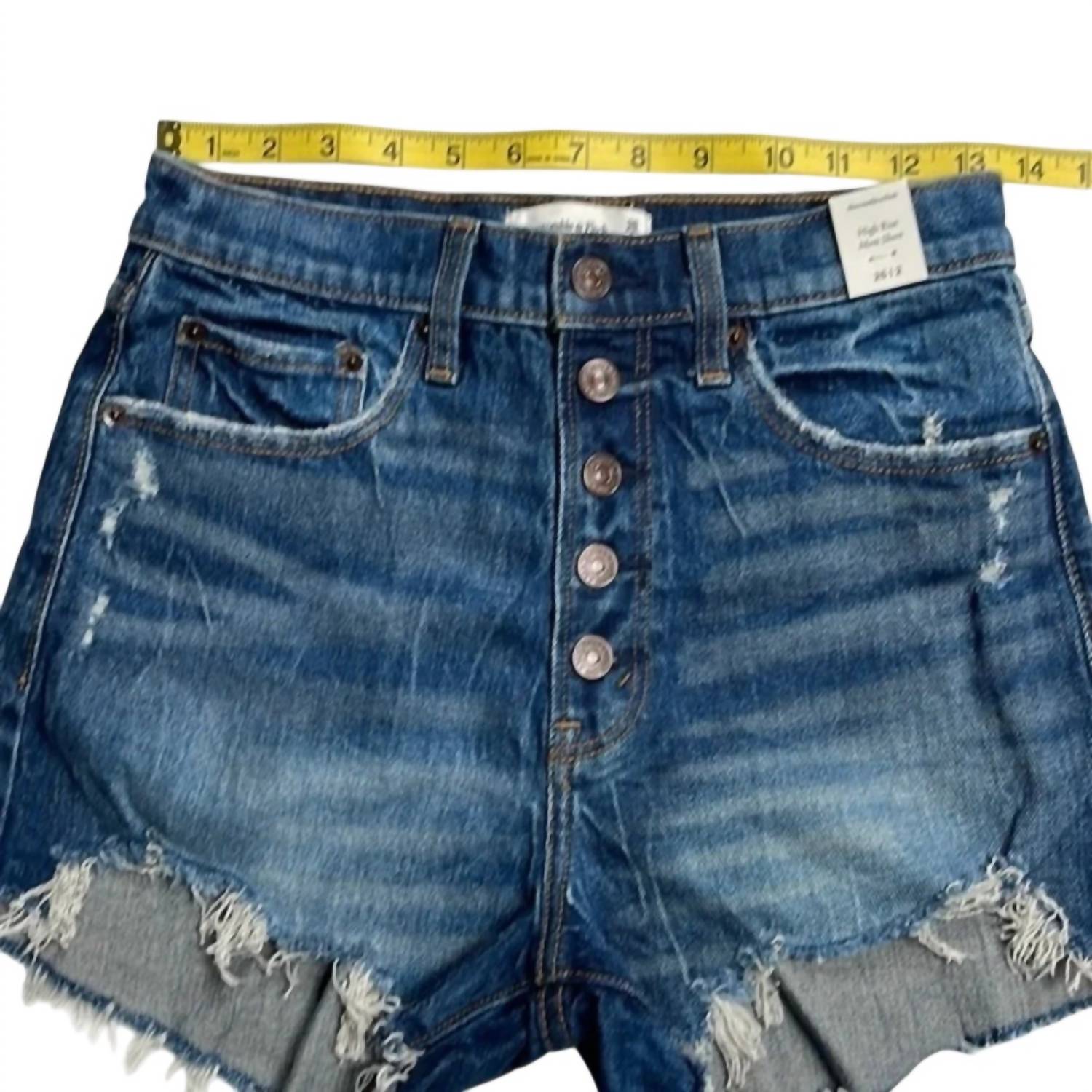 Abercrombie & Fitch - High Rise Mom Shorts