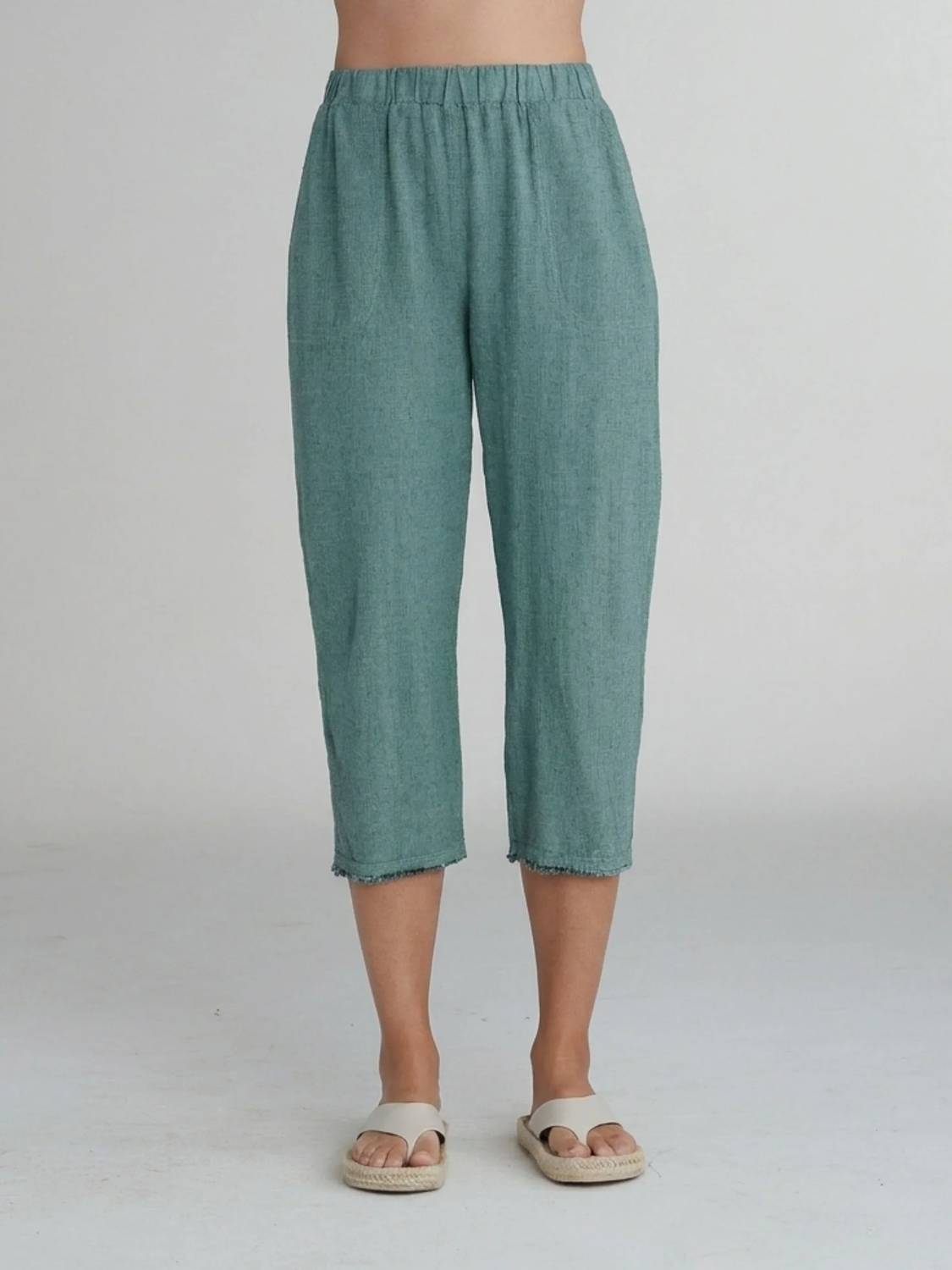 Cut Loose - Raw Edge Crop Pant