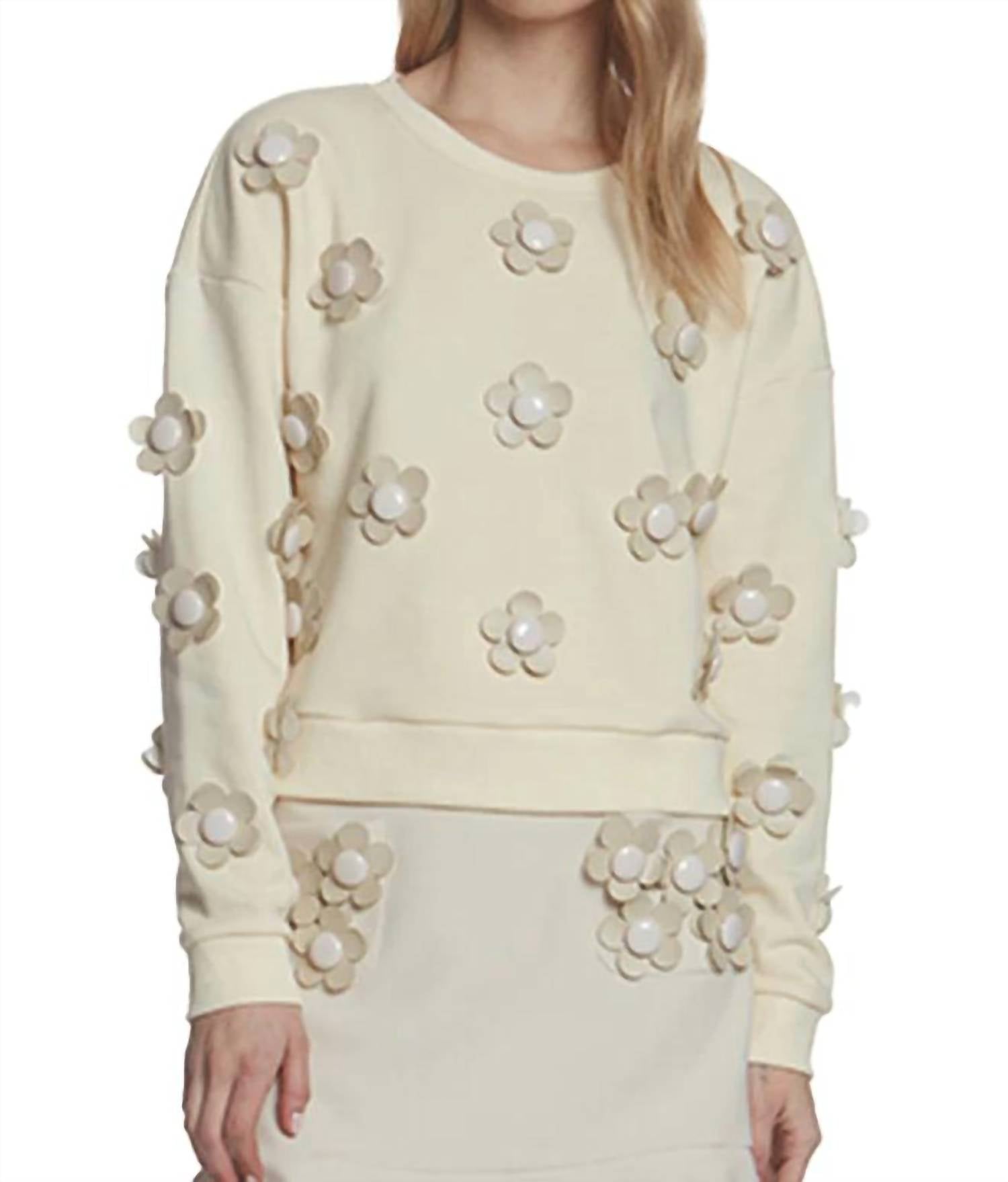Flower Applique Sweatshirt