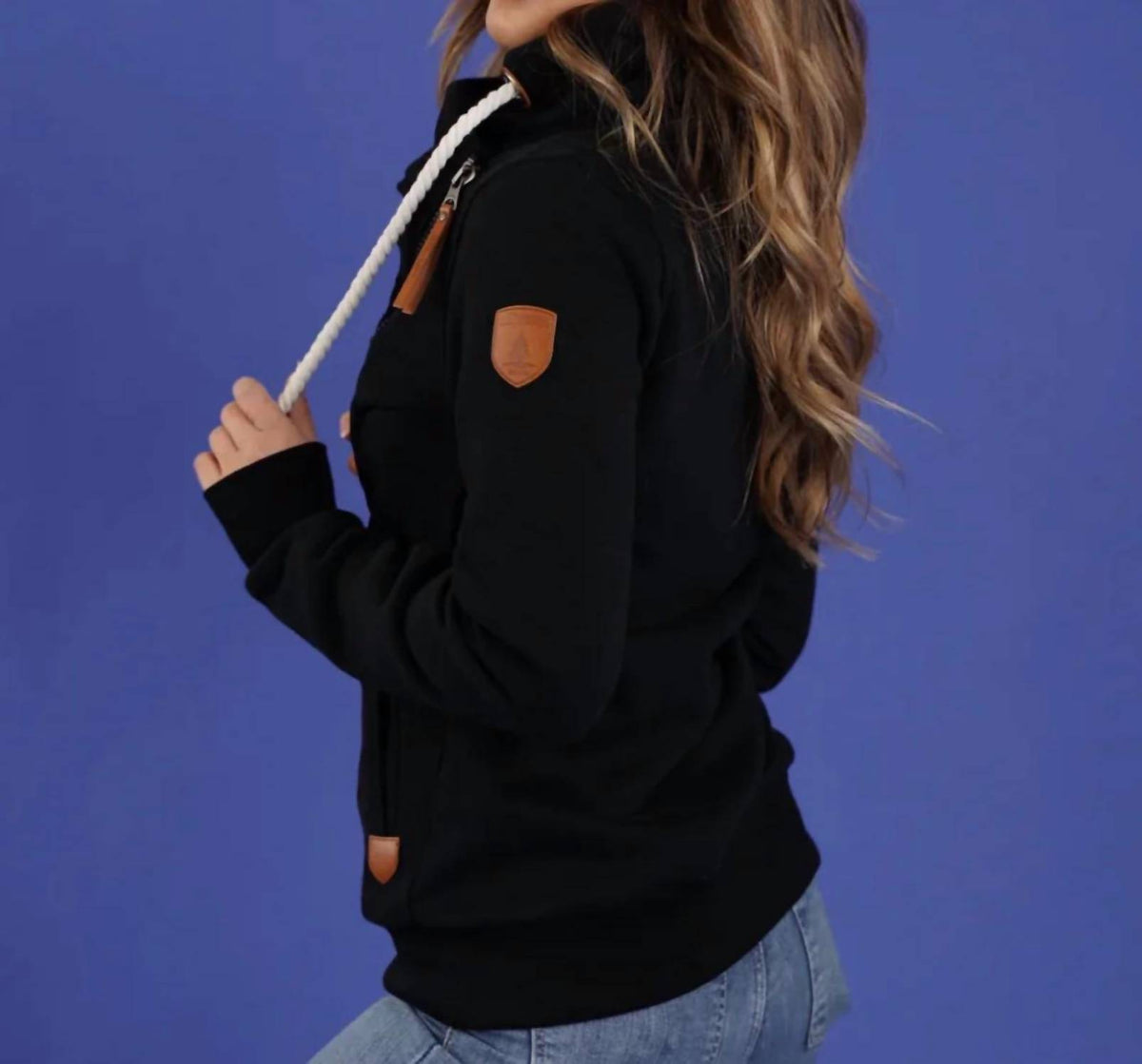 Wanakome - Hestia Side Zip Sweatshirt