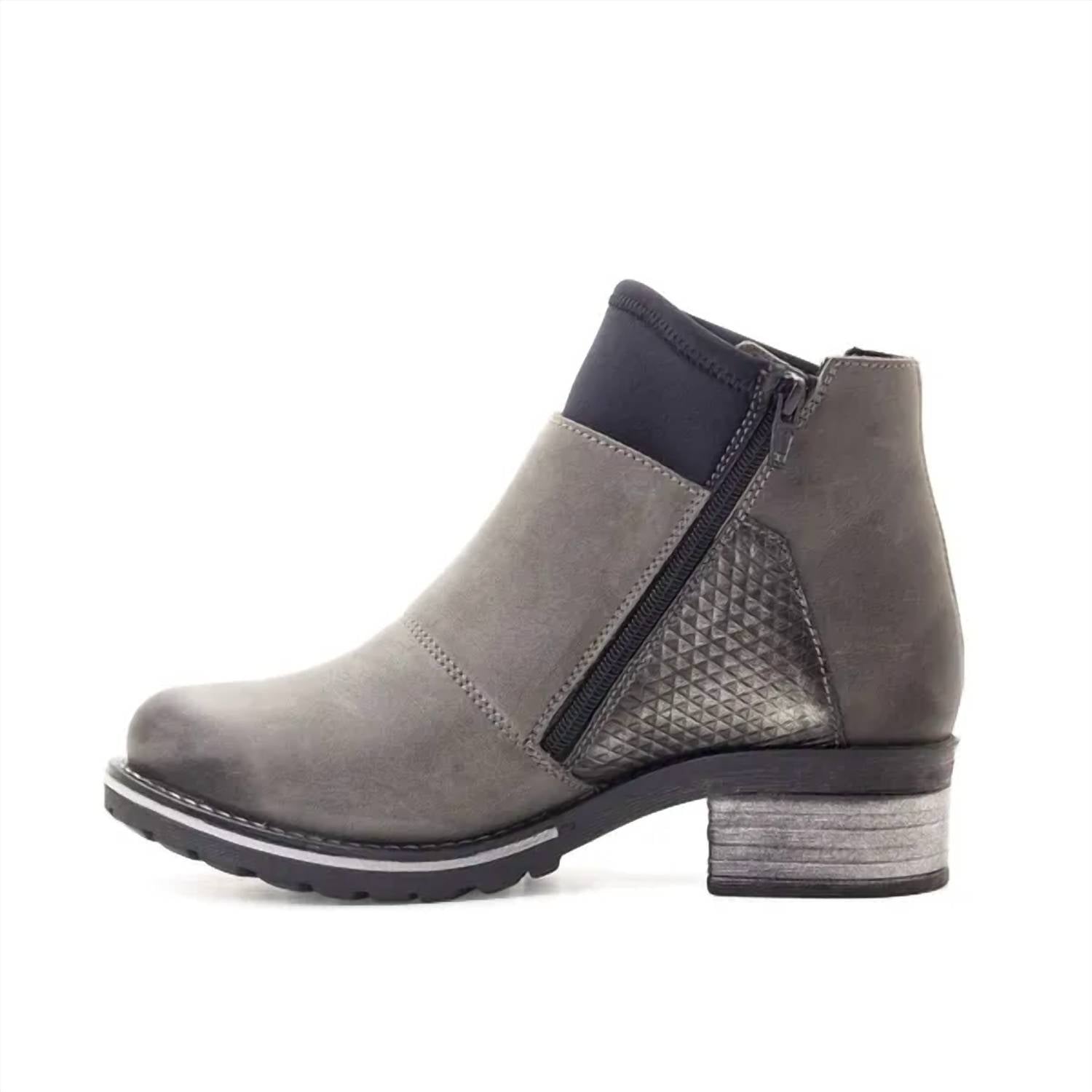Dromedaris - Women's Kihana Metallic