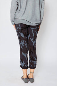 DOUBLE STRIPE CAMO PANTS