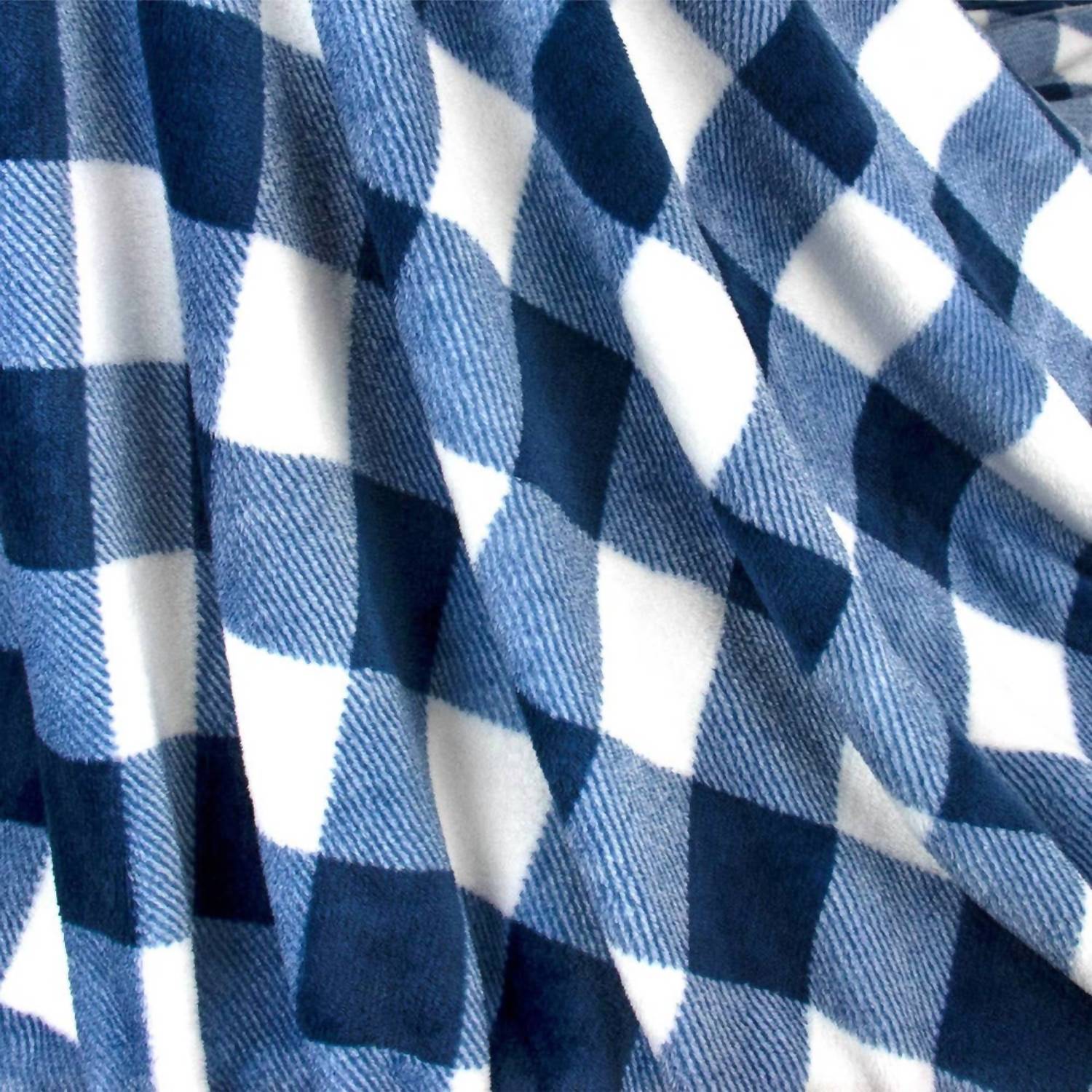 Pavilia - Buffalo Check Plaid Plush Fleece Blanket Throw