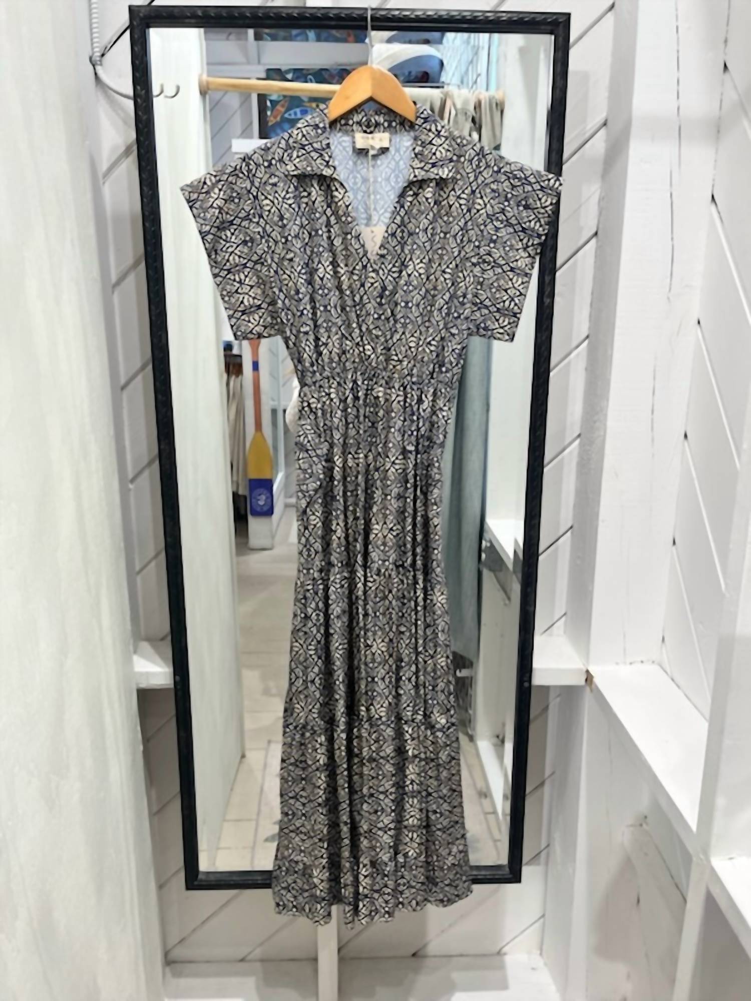Sofia - Women's Lilyah Midi Dress