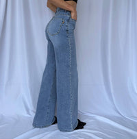 Vibrant - Stud Me Straight Leg Jeans