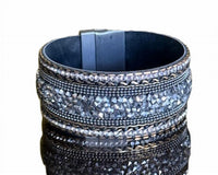 All That Glitterz - Women's Beaded Magnet Bracelet