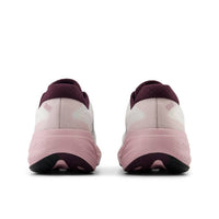 New Balance - Women's Fresh Foam X 880 V15 Sneaker