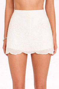 Amanda Uprichard - Elisha Skort