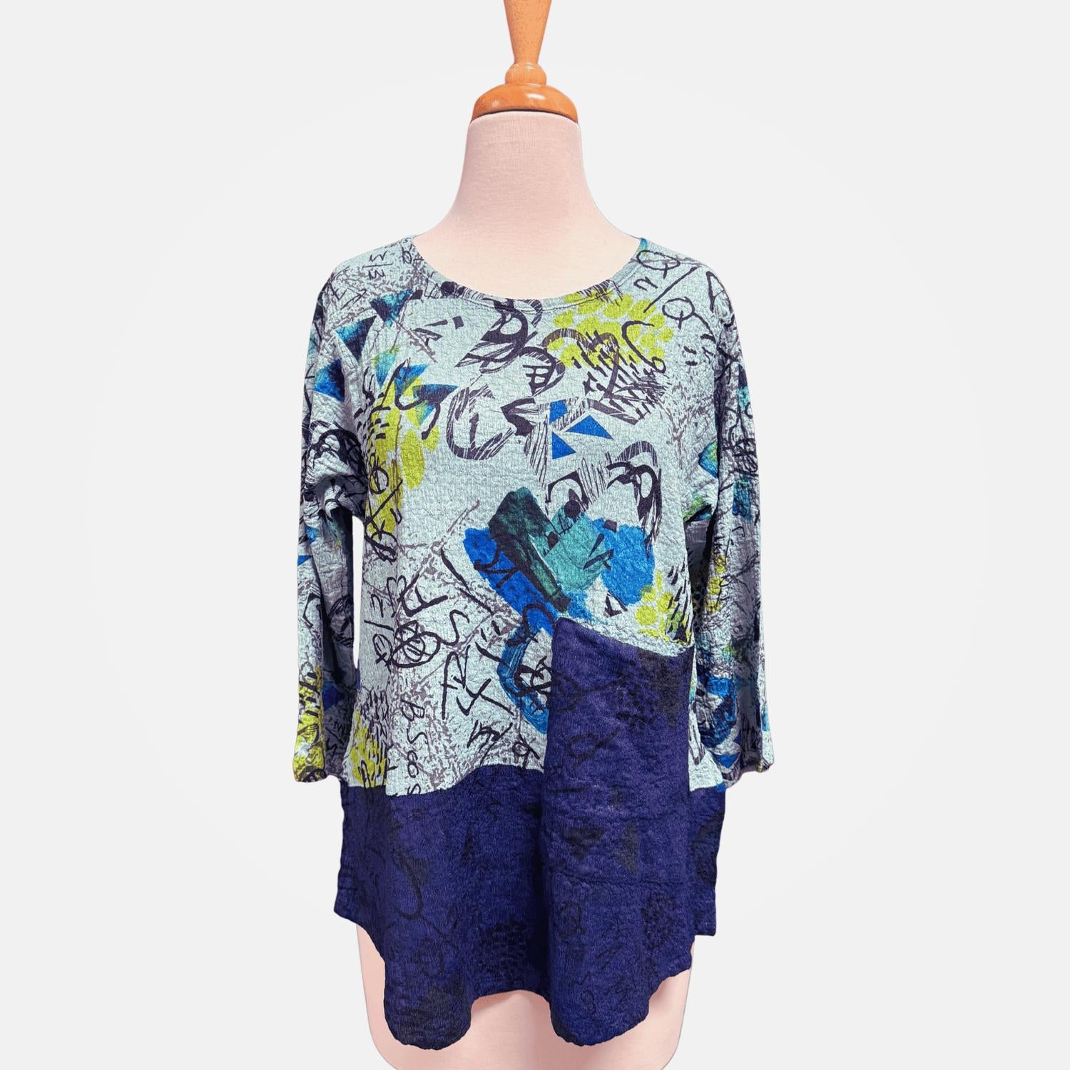 Inoah - Women's Graffiti Twist Tunic