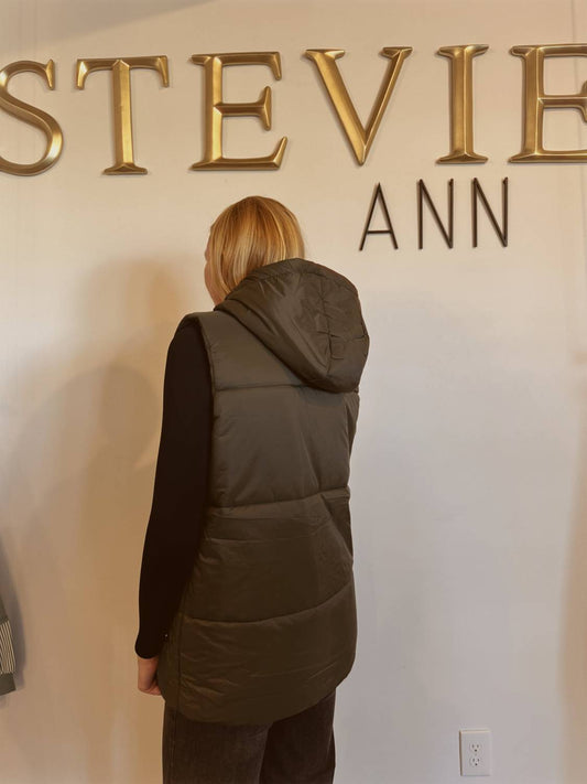 Mono B - Women's Longline High Neck Padded Vest