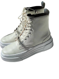 J/Slides - Women's Andre Hi-top Sneaker
