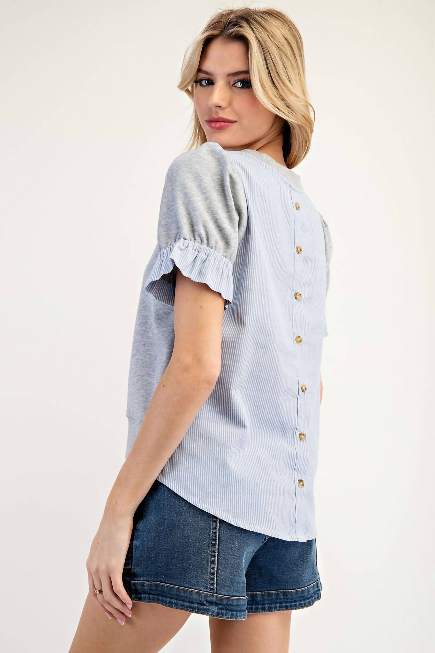 Ee:Some - Button Down Back Top