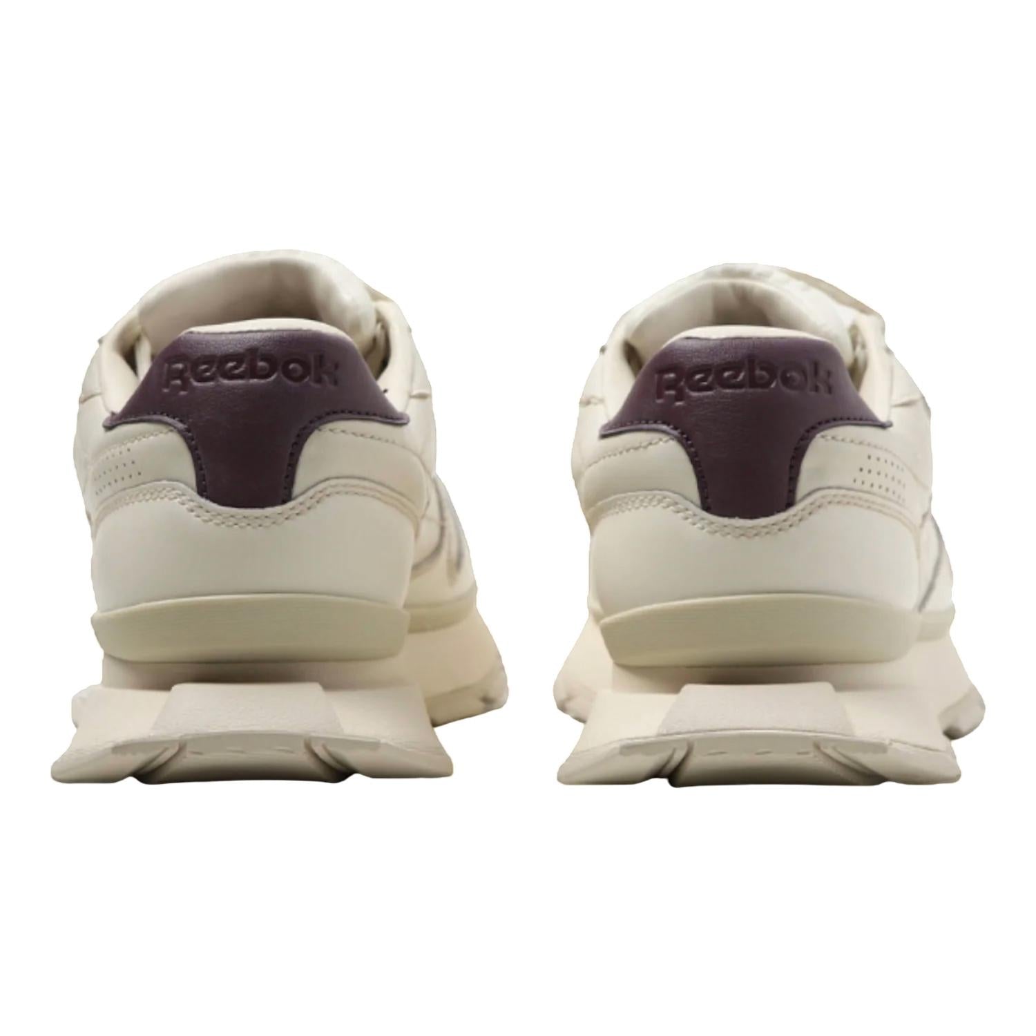 Reebok - Unisex Classic Cracked Leather Sneakers