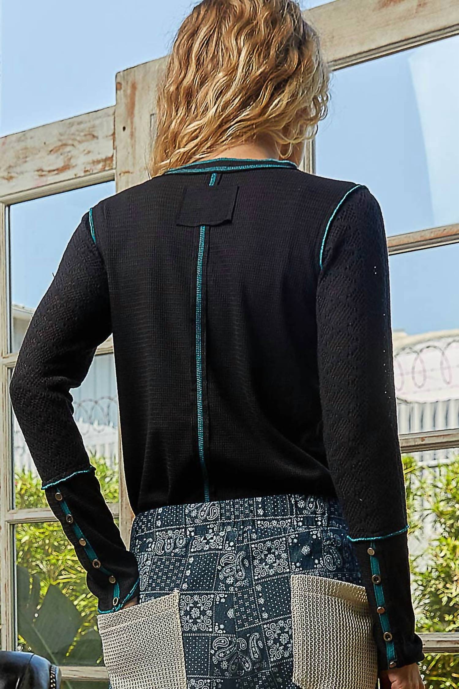 Pol - Round Neck Solid Cut And Sew Knit Top