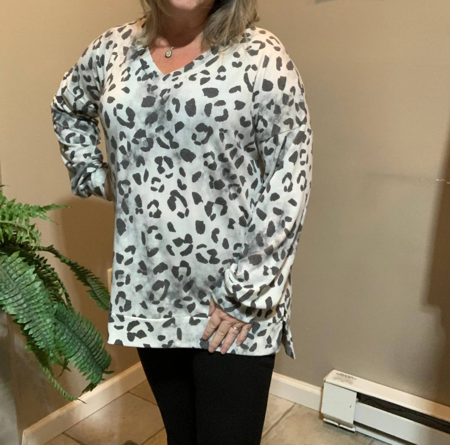 Sew In Love - Blow Wild Kisses Hi Lo V Neck Sweater