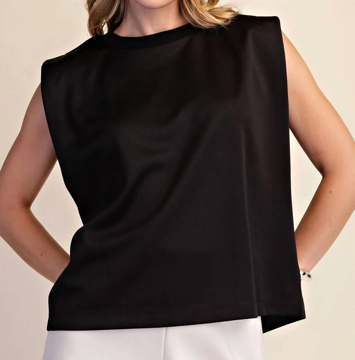 Glam - Rhobes Sleeveless Everyday Top