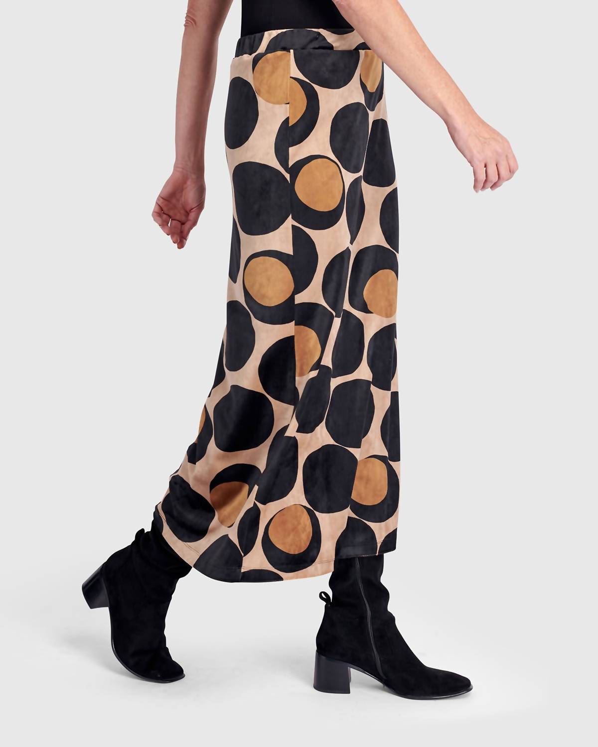 Alembika - Velvet Circle Skirt