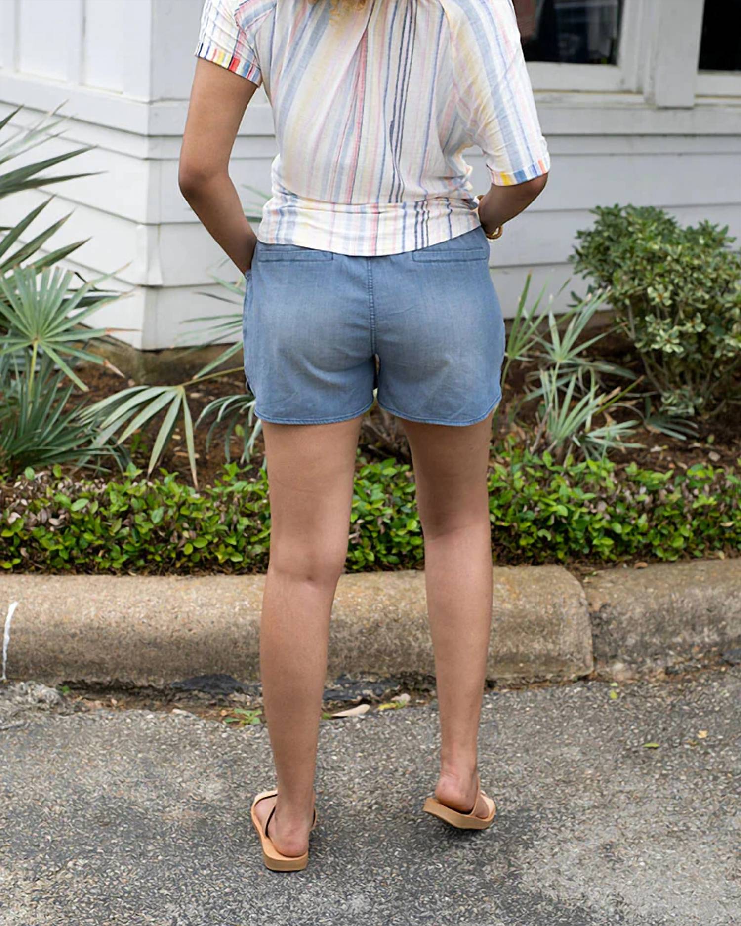 Grace And Lace - Stretch Chambray Shorts