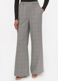 Oriane Pant