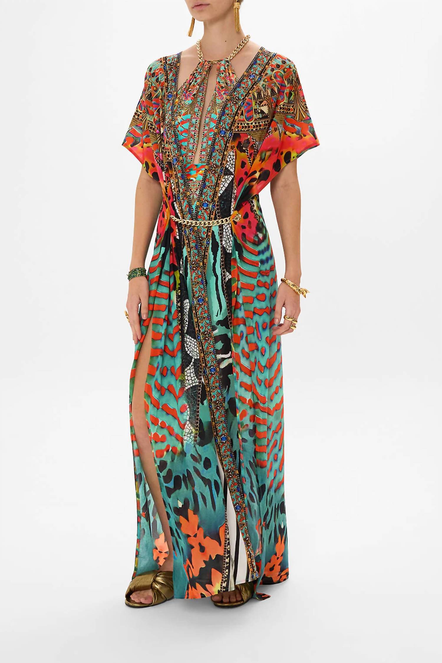 Camilla - Cover Up With Front Splits Desert Visions