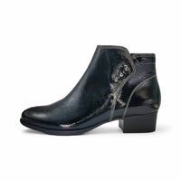 Revere - Women's Tiko Leather Ankle Boots