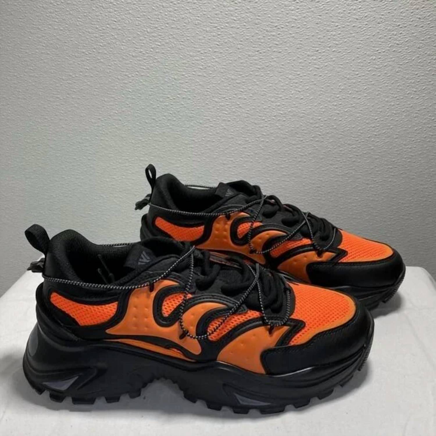 Watson Menswear - Men's Low Top Hallows Eve Mesh Lace-up Sneakers