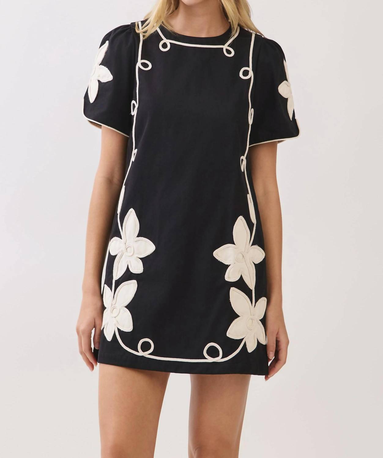 Tcec - Nina Floral Appliqué Dress
