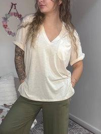 Aemi + Co - Remi V-neck Short Sleeve Top
