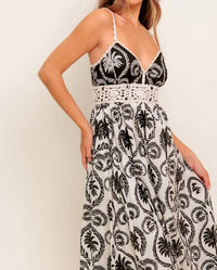 Flying Tomato - Printed Woven Maxi Dress