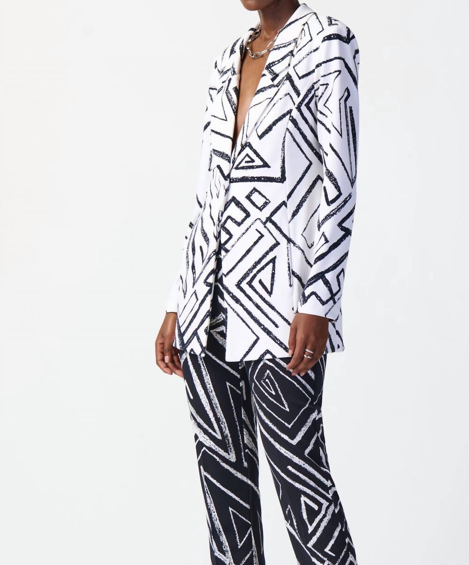 Joseph Ribkoff - ABSTRACT PRINT BLAZER