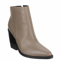 Carrano - Women's Stella Leather Booties