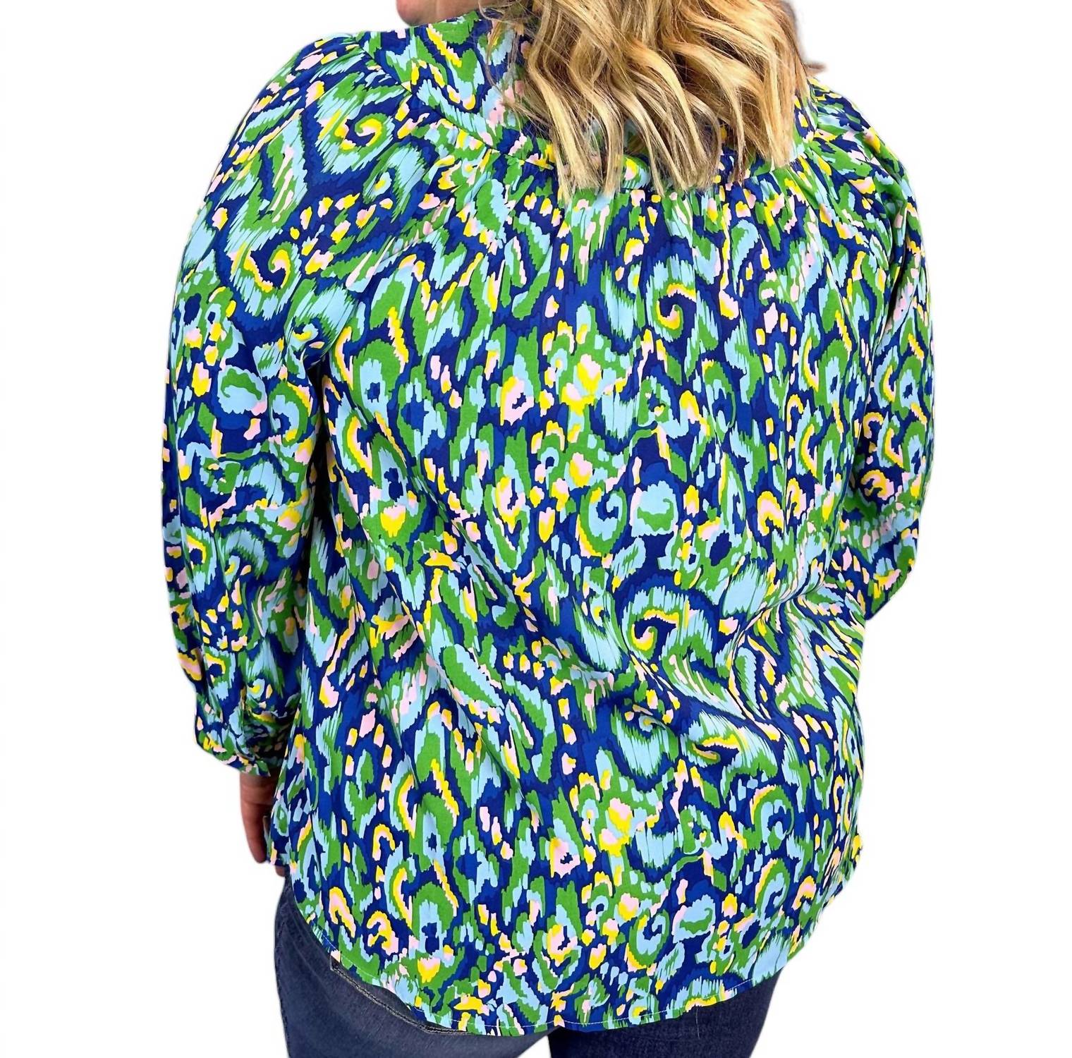 First Love - Abstract Print Mandarin Collar Button Down Top