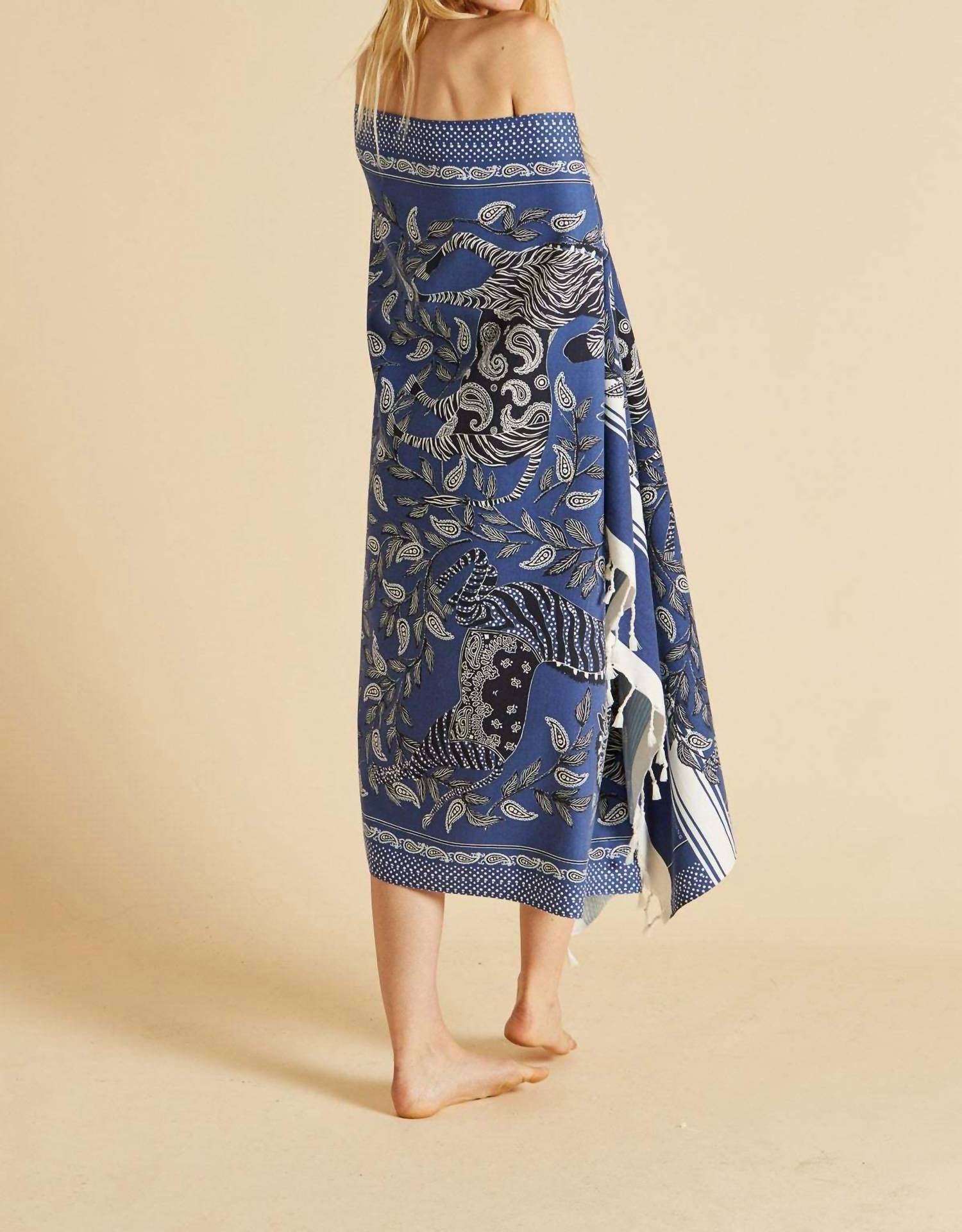 Inoui Editions - Fouta 100 Zack Throw