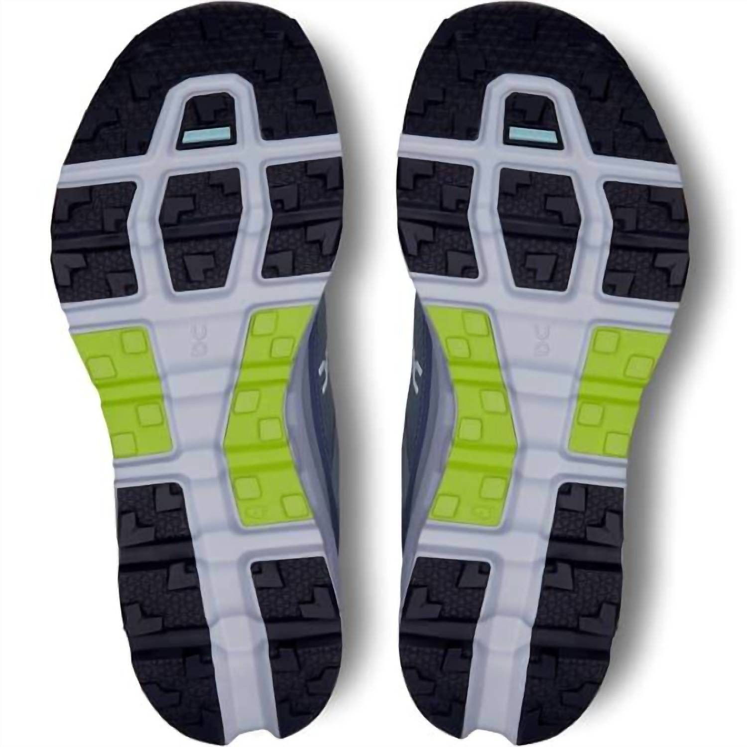 On - Women's Cloudvista 2 Sneaker