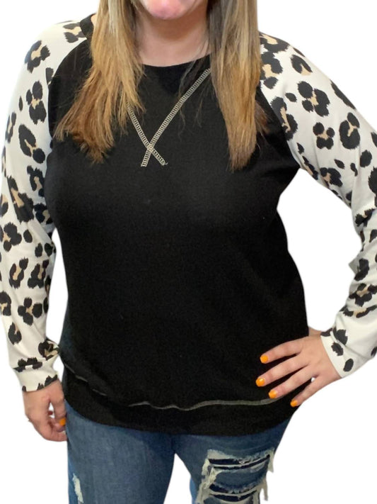 Honeyme - Fleece Animal Print Long Sleeve Tee