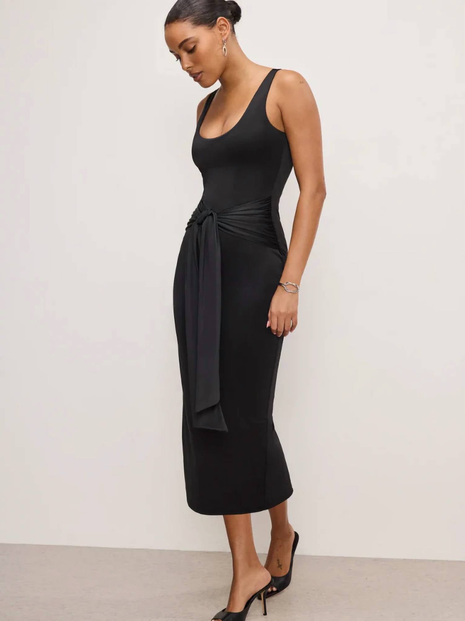 Good American - Slinky Jersey Ruched Midi Dress