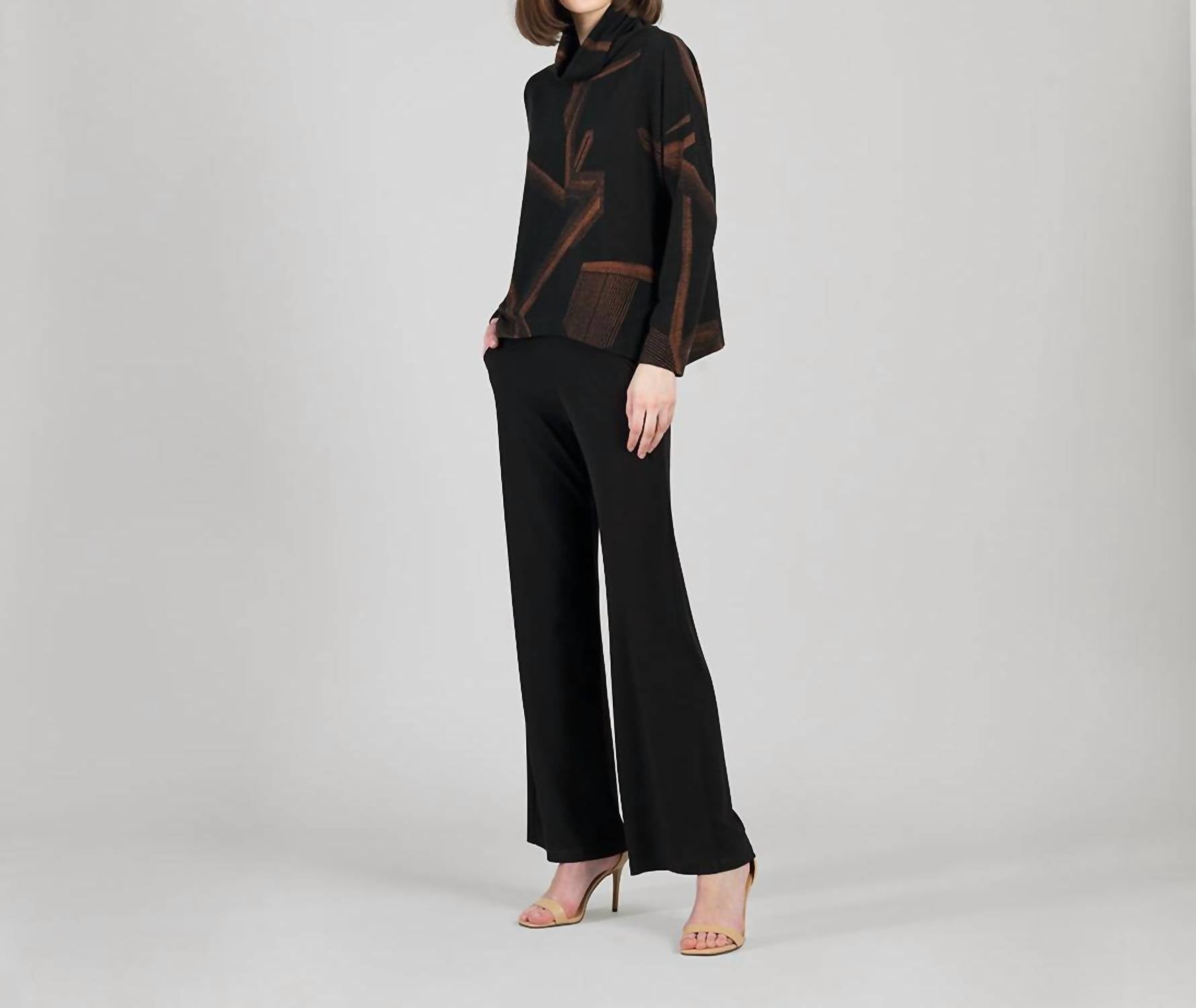 Clara Sunwoo - Lightweight Cozy Tipped Hem Sweater Top